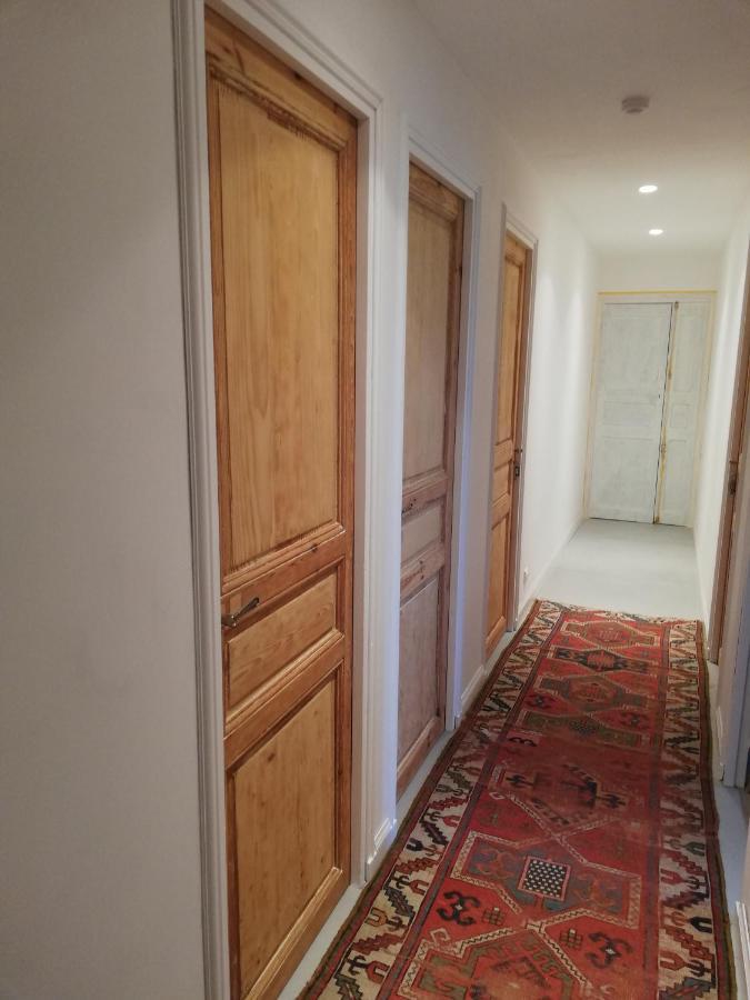 Conilhac-Corbières Les 3 Platanes Bed & Breakfast エクステリア 写真