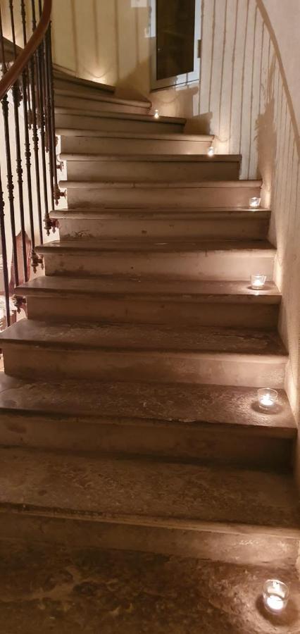 Conilhac-Corbières Les 3 Platanes Bed & Breakfast エクステリア 写真